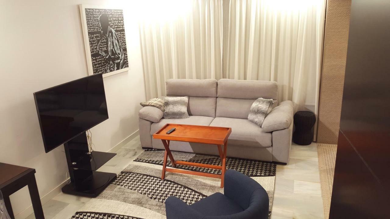 Malaka Apartment Malaga Ngoại thất bức ảnh
