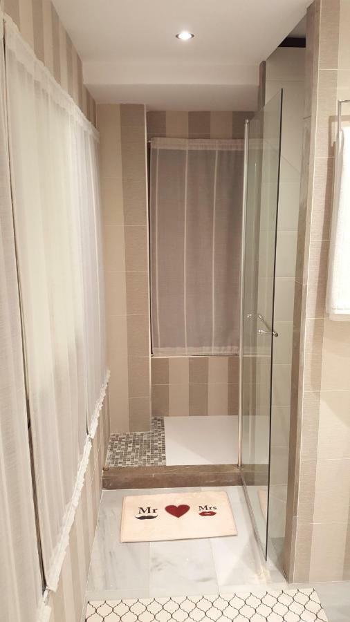 Malaka Apartment Malaga Ngoại thất bức ảnh