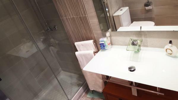 Malaka Apartment Malaga Ngoại thất bức ảnh