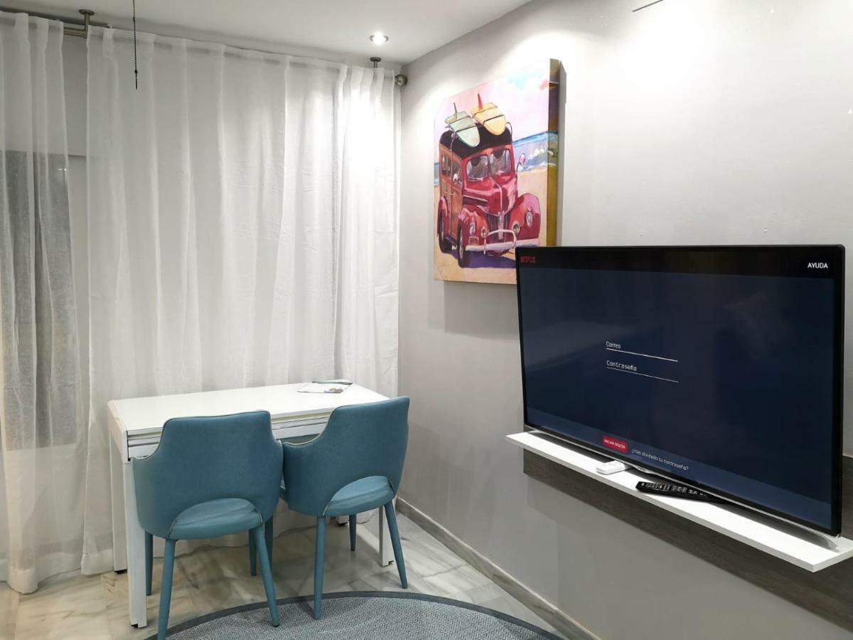 Malaka Apartment Malaga Ngoại thất bức ảnh