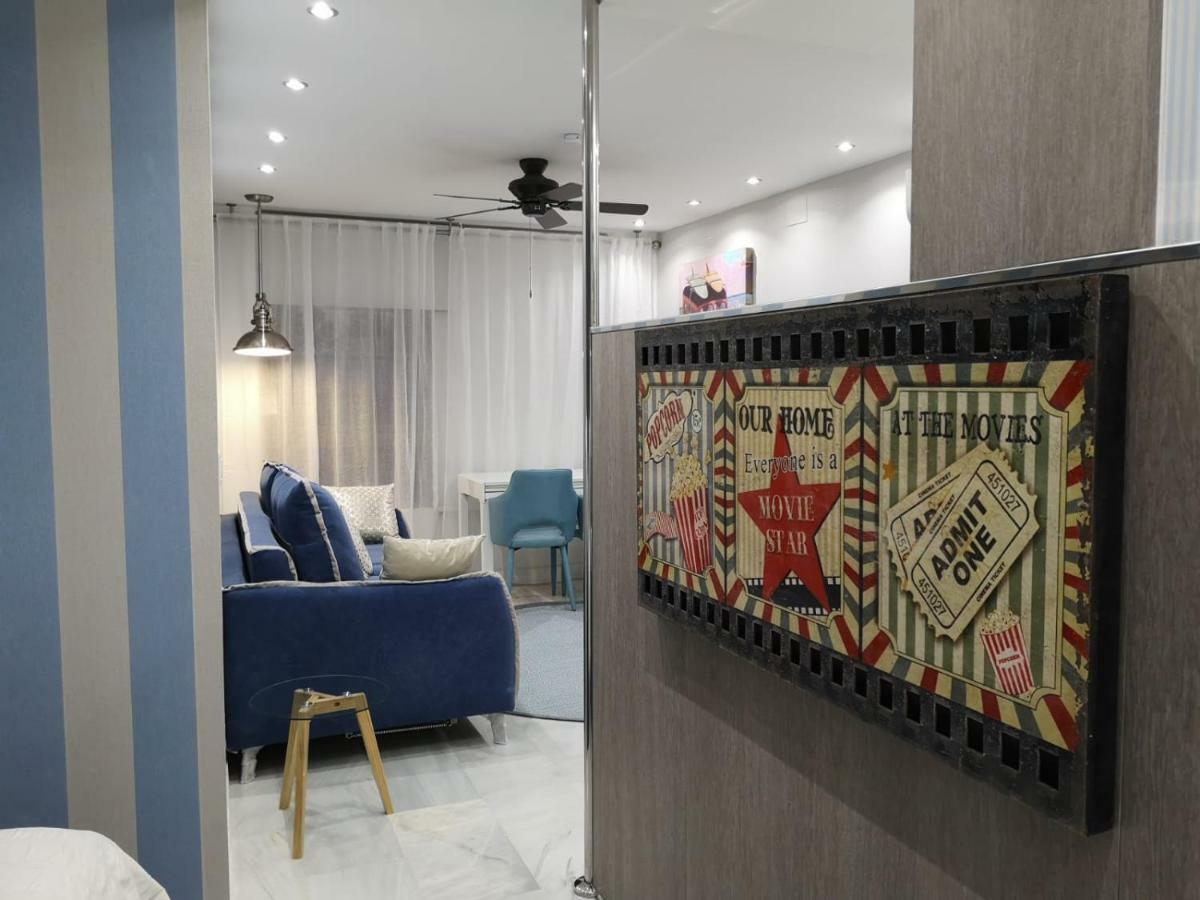 Malaka Apartment Malaga Ngoại thất bức ảnh