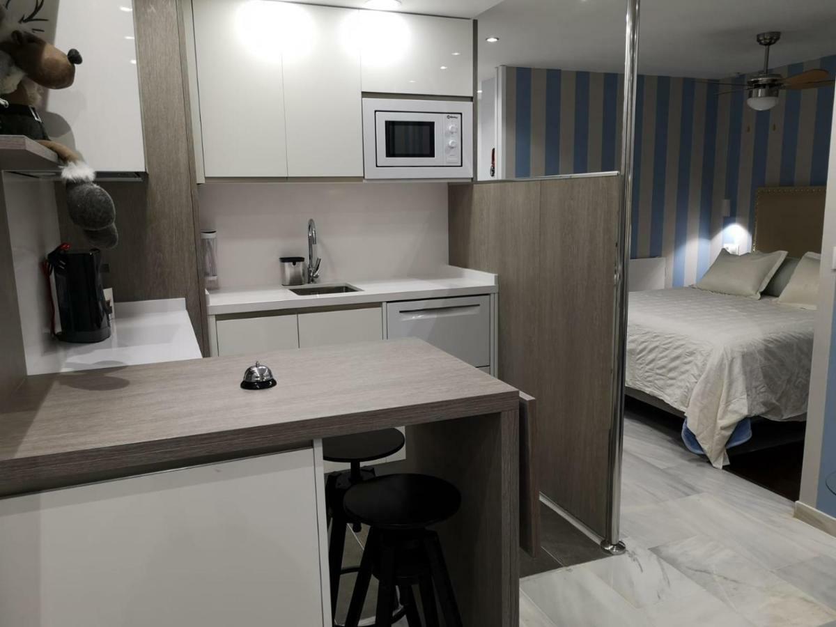 Malaka Apartment Malaga Ngoại thất bức ảnh